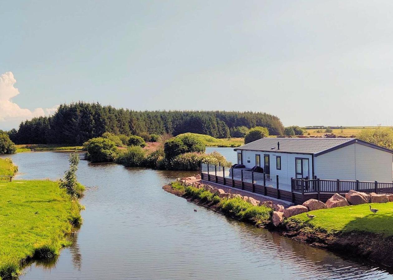 Luxury Lakeside Lodge With Htub Beautiful Views 安南 外观 照片