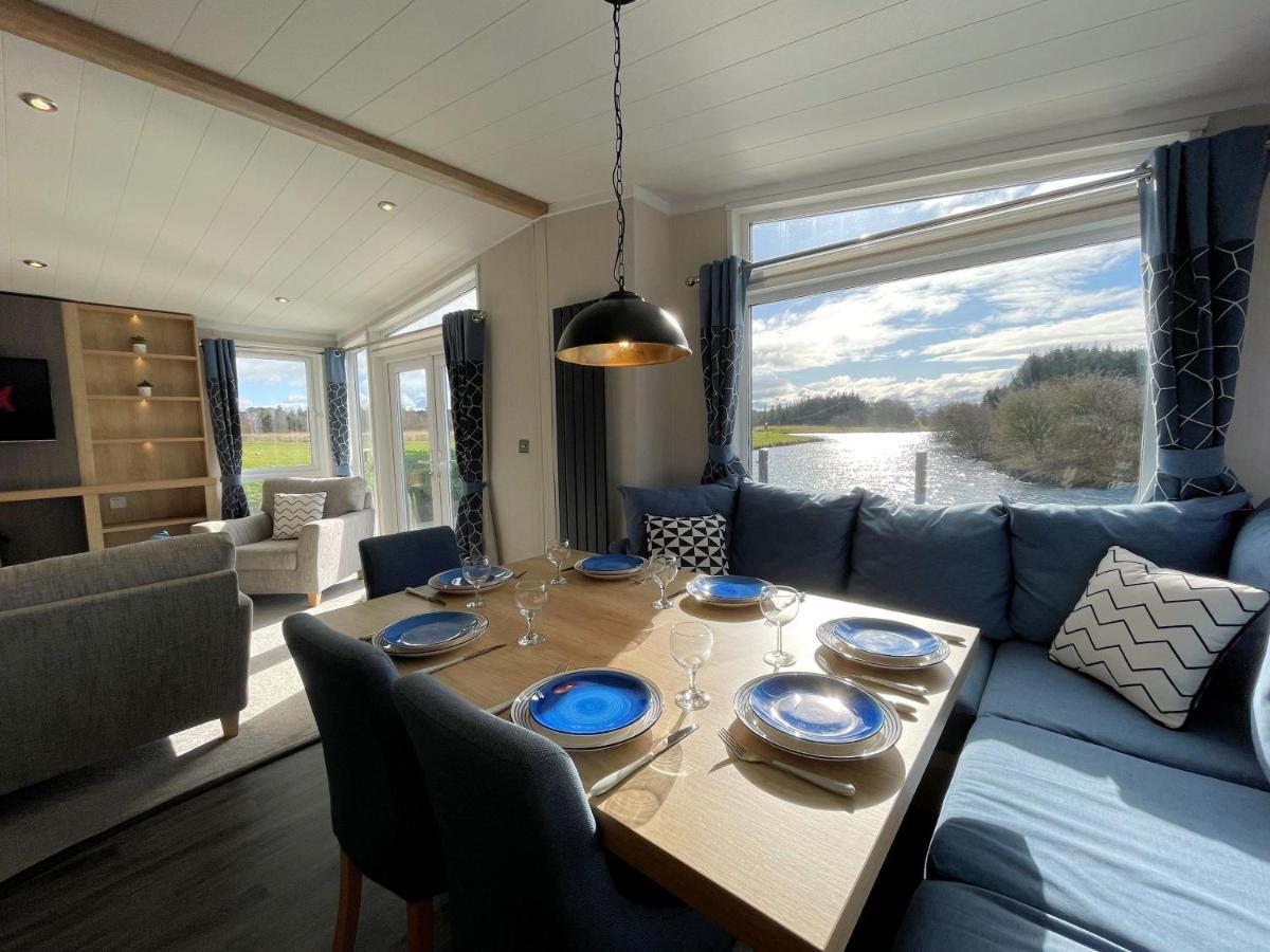 Luxury Lakeside Lodge With Htub Beautiful Views 安南 外观 照片