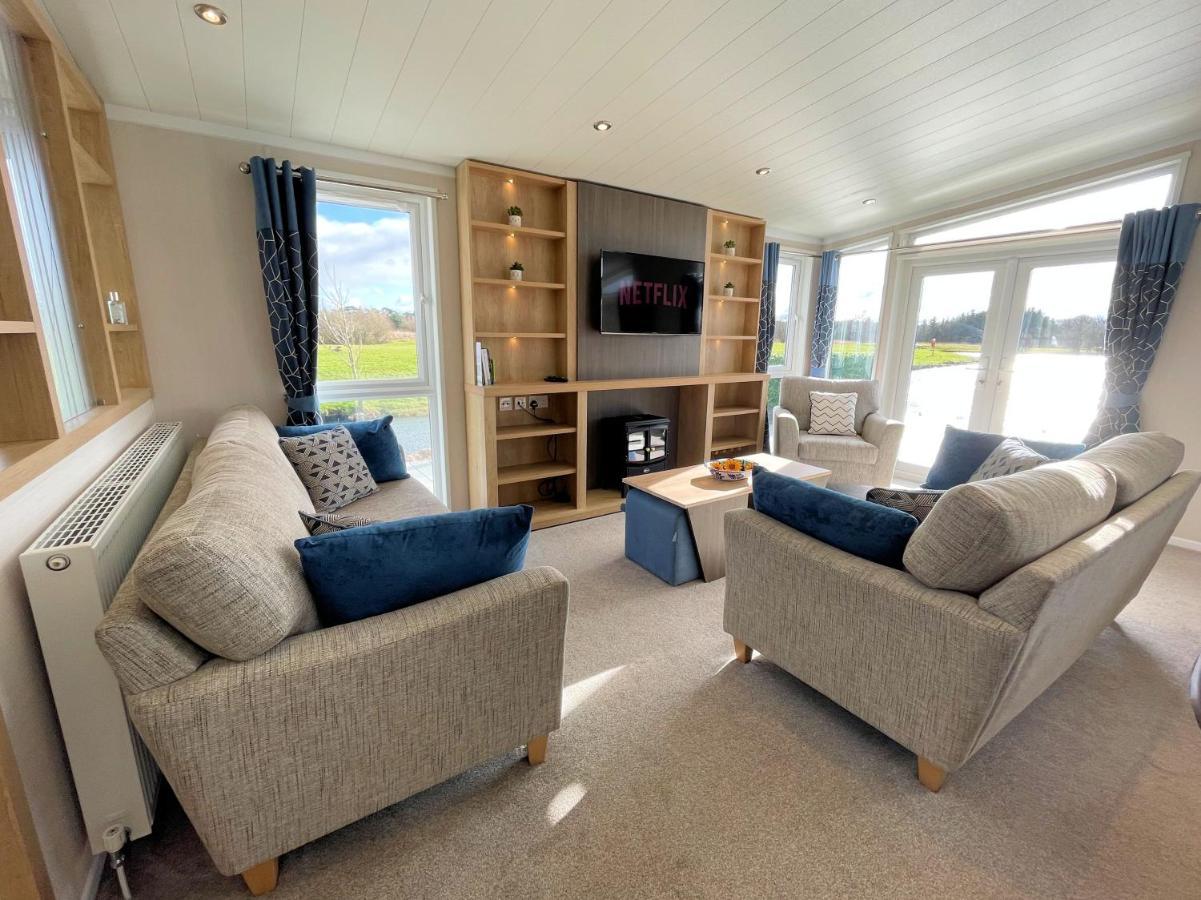 Luxury Lakeside Lodge With Htub Beautiful Views 安南 外观 照片
