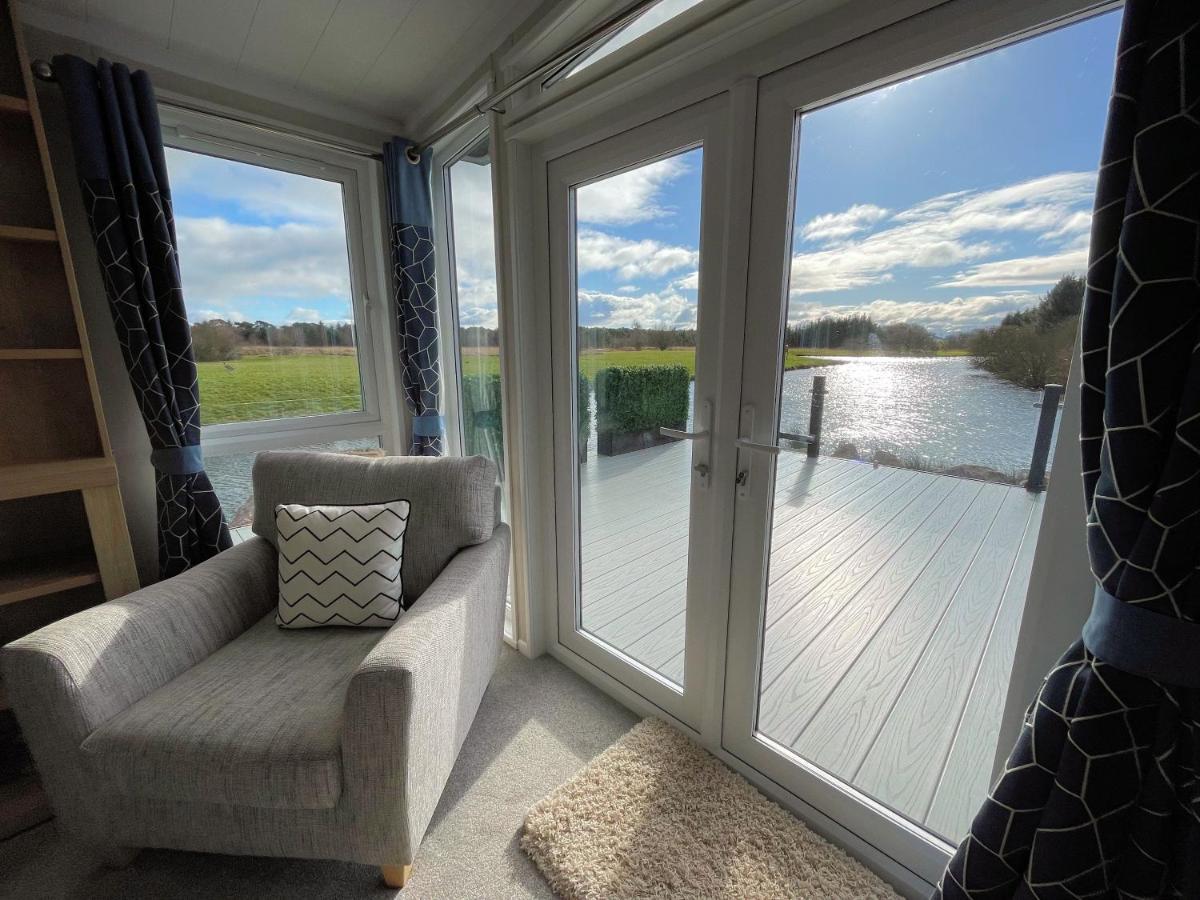 Luxury Lakeside Lodge With Htub Beautiful Views 安南 外观 照片